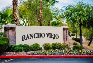 Photo #1: 2155063 Listing