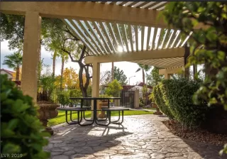 Photo #4: 2155063 Listing