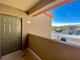 Photo #1: 2155076 Listing