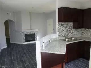 Photo #6: 2155113 Listing 