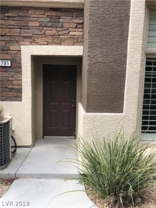 Photo #1: 2155124 Listing 