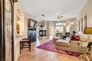 Photo #3: 2155143 Listing 