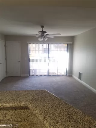 Photo #3: 2155157 Listing 