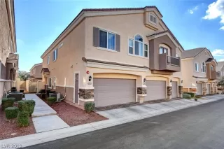 Photo #1: 2155168 Listing