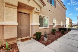 Photo #2: 2155168 Listing