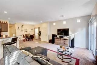 Photo #6: 2155168 Listing