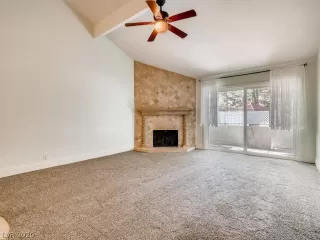 Photo #3: 2155261 Listing 