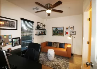 Photo #5: 2155273 Listing