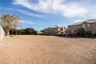 Photo #2: 2155299 Listing