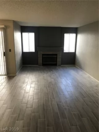 Photo #1: 2155302 Listing