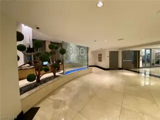 Photo #2: 2155379 Listing 