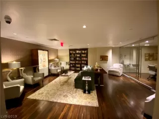 Photo #5: 2155379 Listing 