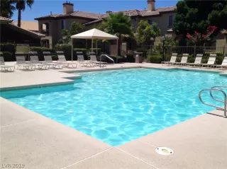 Photo #2: 2155425 Listing 