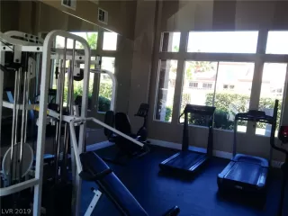 Photo #3: 2155425 Listing 