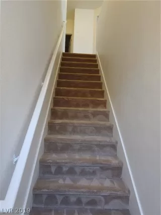 Photo #5: 2155425 Listing 