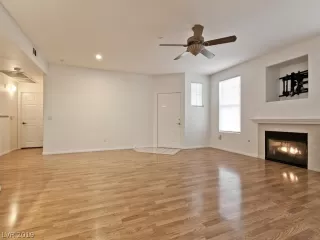 Photo #6: 2155430 Listing 