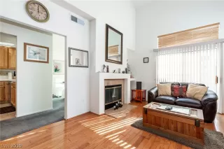 Photo #4: 2155479 Listing 