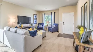 Photo #2: 2155515 Listing