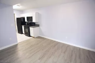 Photo #6: 2155625 Listing