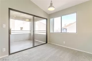 Photo #4: 2155633 Listing 