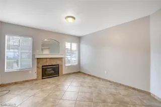 Photo #3: 2155648 Listing