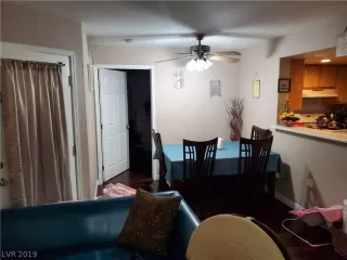 Photo #6: 2155684 Listing