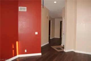 Photo #4: 2155710 Listing 