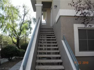 Photo #1: 2155745 Listing 
