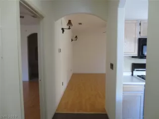 Photo #2: 2155764 Listing