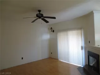 Photo #3: 2155764 Listing