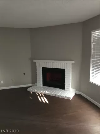 Photo #3: 2155780 Listing 