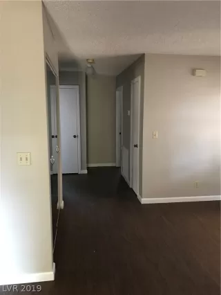 Photo #6: 2155780 Listing 