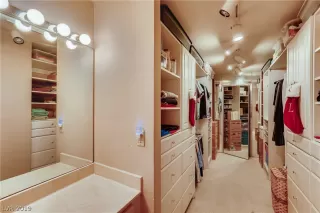 Photo #5: 2155888 Listing