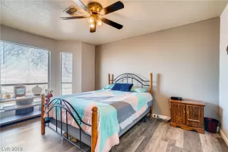Photo #5: 2155892 Listing 