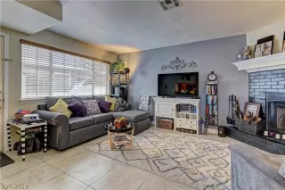 Photo #5: 2155963 Listing