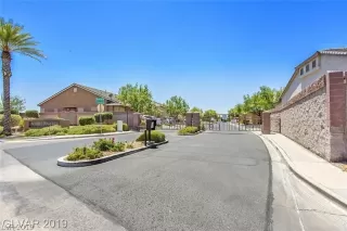 Photo #5: 2155996 Listing