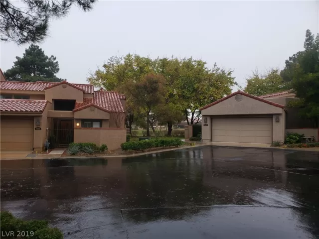 MLS: 2156000 Condo For Sale