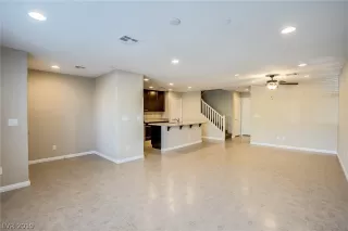 Photo #2: 2156080 Listing 