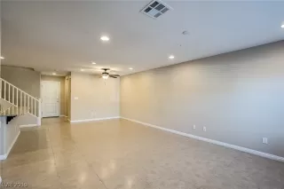 Photo #3: 2156080 Listing 