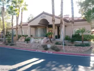 Photo #1: 2156082 Listing 