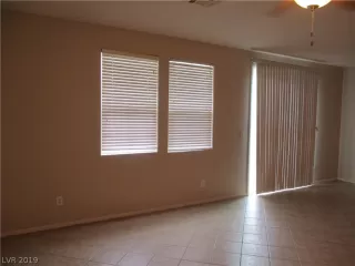 Photo #3: 2156141 Listing 