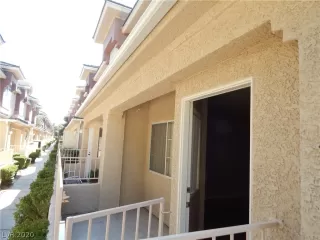 Photo #1: 2156144 Listing 