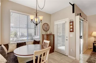 Photo #6: 2156176 Listing