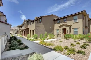 Photo #5: 2156183 Listing 