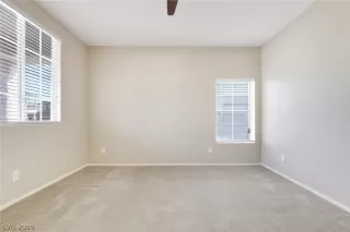 Photo #4: 2156186 Listing