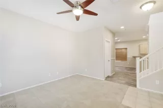 Photo #6: 2156186 Listing