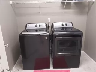 Photo #3: 2156232 Listing 