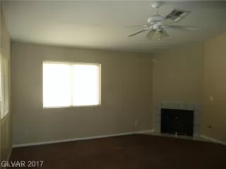 Photo #1: 2156297 Listing 