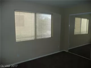 Photo #3: 2156297 Listing 