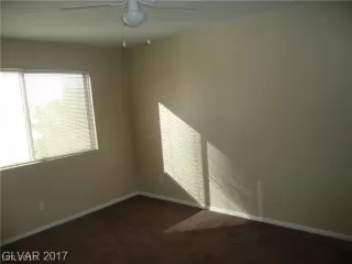 Photo #4: 2156297 Listing 